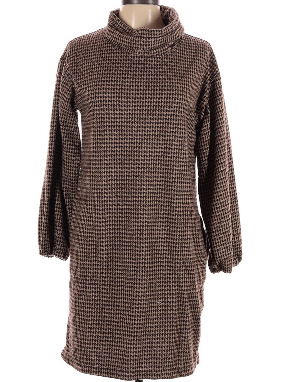 Max Studio Brown Houndstooth Long Sleeve Turtleneck Dress